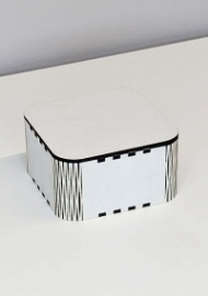 Подарочная коробка Шкатулка 10*10*5,5 см ЛХДФ (белая)