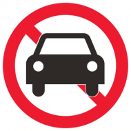Запрещающий знак Движение автотранспорта запрещено