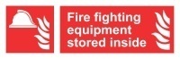 Знак Пожарное снаряжение находится внутри (Fire fighting equipment stored inside)