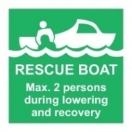 Знак Дежурная шлюпка. Максимум 2 человека во время спуска и подъёма, ИМО (Rescue boat IMO)