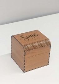 Подарочная коробка «Smile» 10*10*10 см ЛХДФ (вишня)